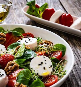 Strawberries tomatoes mozzeralla