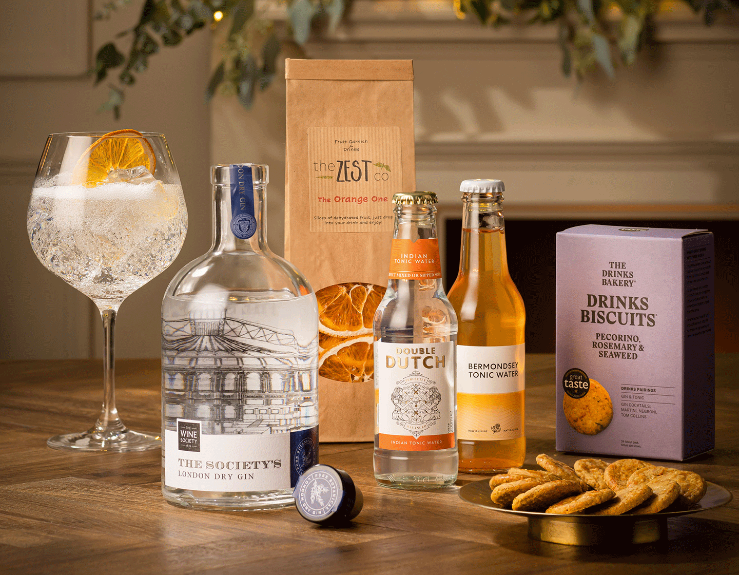 Society's-Gin-and-Tonic-case