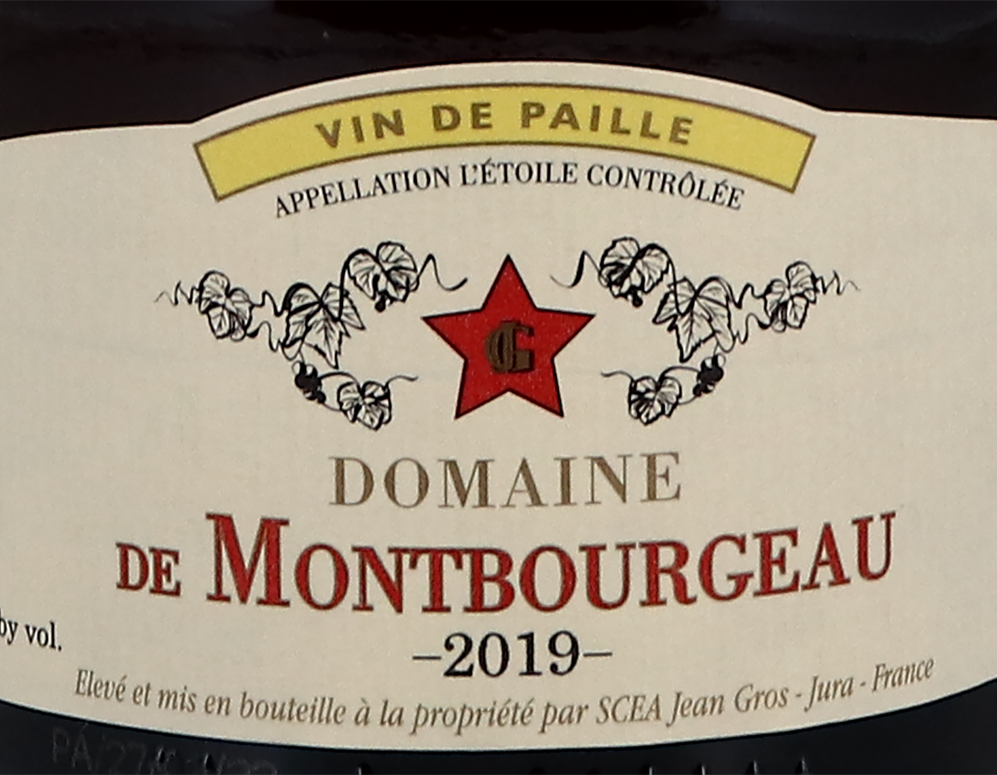 Half bottle of L Etoile Vin de Paille Domaine de Montbourgeau 2019